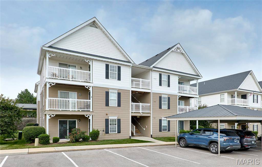 7101 Spring Creek LN, O'fallon, MO 63368