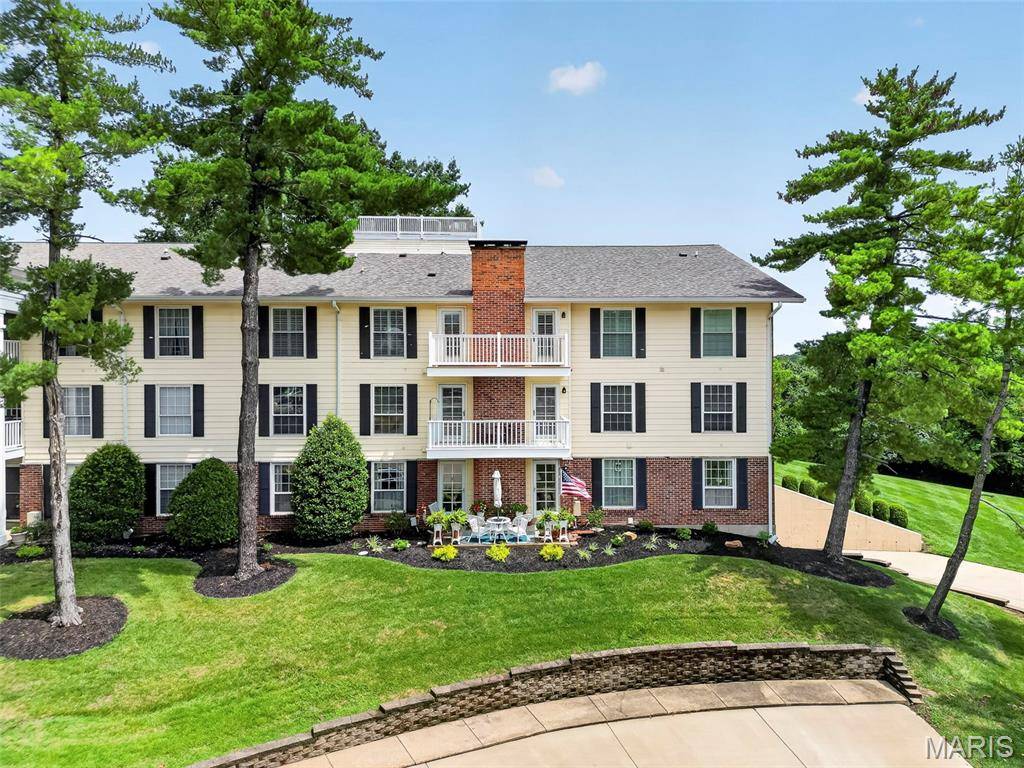 1530 Bedford Forge CT #15, Chesterfield, MO 63017