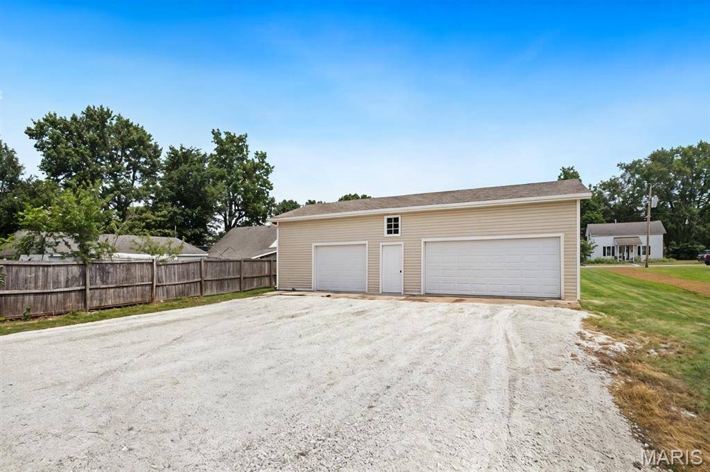 519 S Walnut ST, Gerald, MO 63037