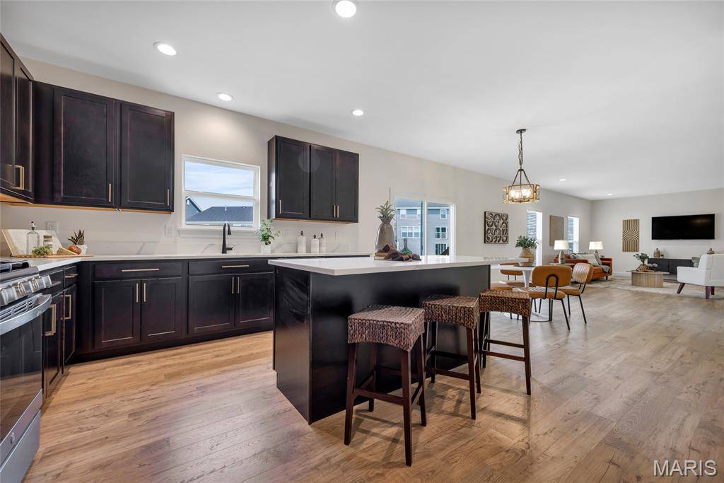 338 White Orchid CT, Wentzville, MO 63385