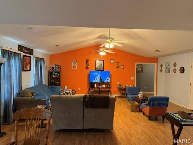 807 Cotton Ridge Drive, Sikeston, MO 63801