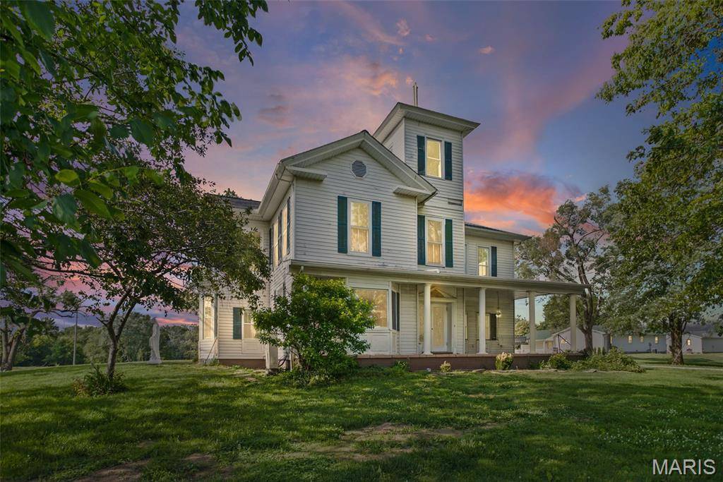 401 E Fairgrounds AVE, Jerseyville, IL 62052