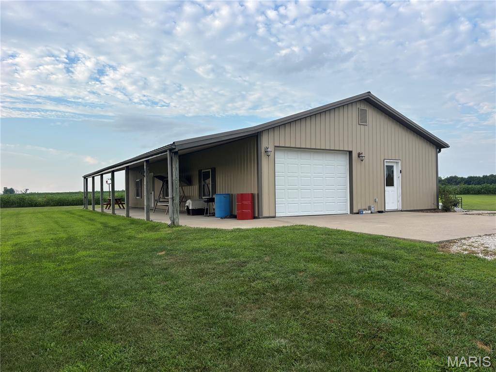 18692 Route C, Holliday, MO 65258