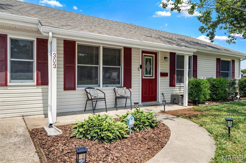 303 Saint Joseph AVE, O'fallon, MO 63366