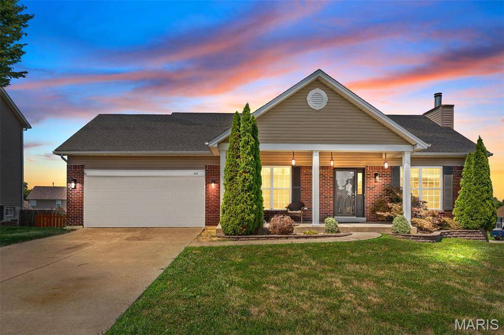 415 Spirit DR, Lake St Louis, MO 63367