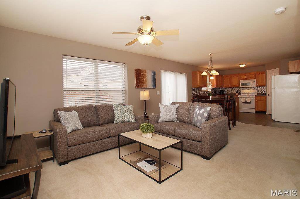210 Stone Run BLVD, Wentzville, MO 63385