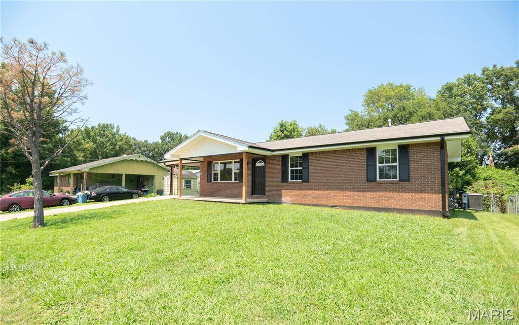 2031 Hillsdale DR, Poplar Bluff, MO 63901