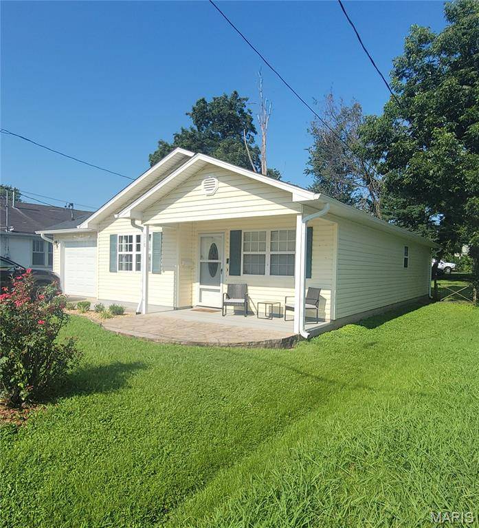 318 S Sassafras ST, Dexter, MO 63841