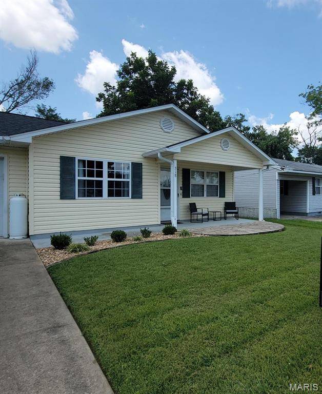 318 S Sassafras ST, Dexter, MO 63841
