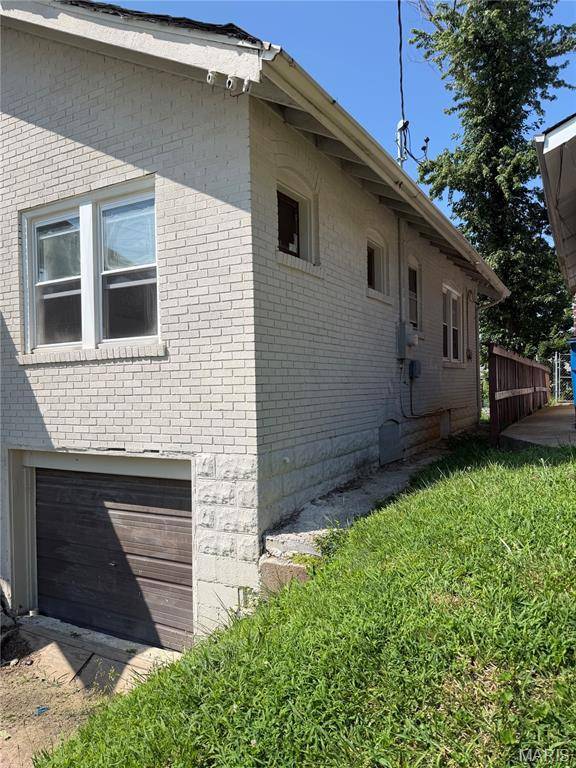 6706 Stratford AVE, Pine Lawn, MO 63121
