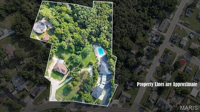 916 N Mill ST, Festus, MO 63028