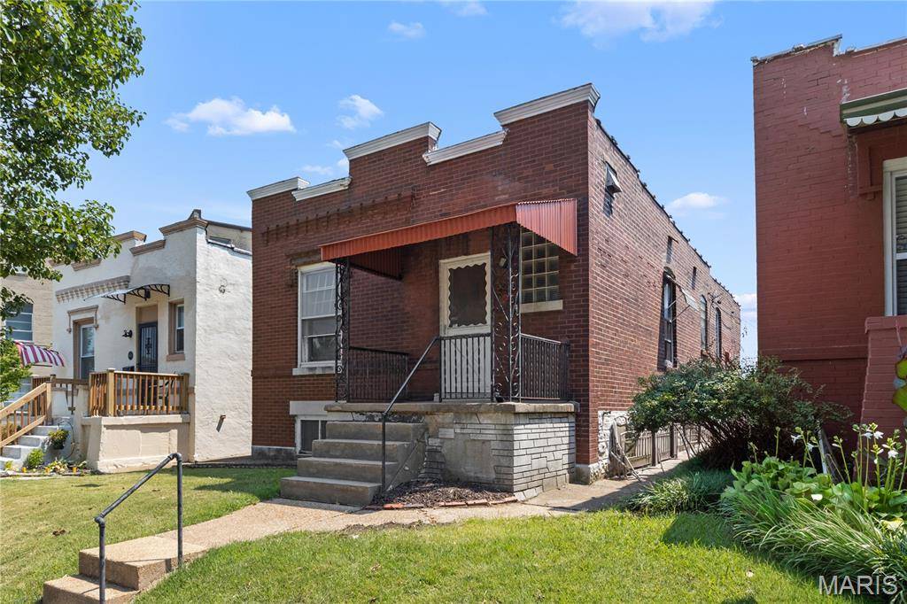 4922 Eichelberger ST, St Louis, MO 63109