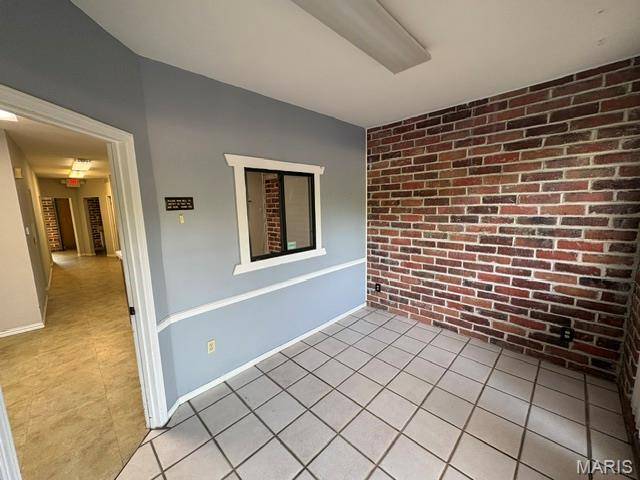6730 Mall DR, Cedar Hill, MO 63016
