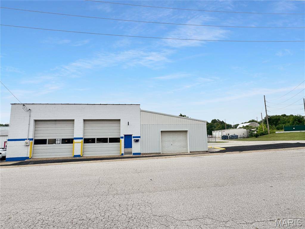 609 N Christina AVE, Union, MO 63084