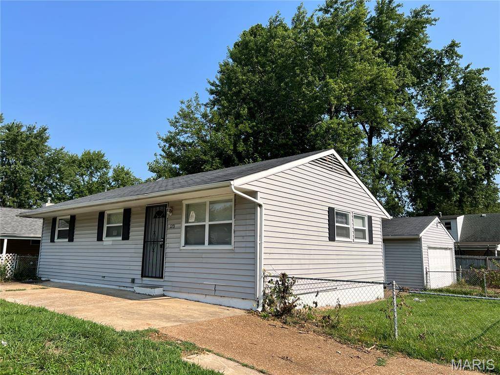 1201 June AVE, St Louis, MO 63138