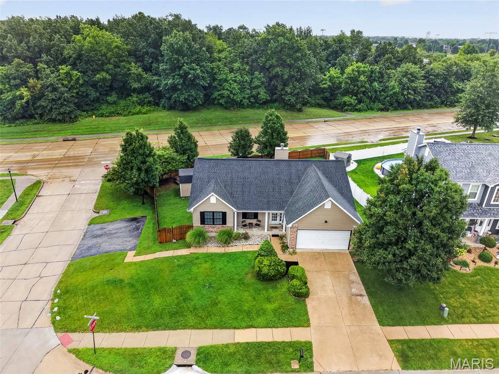 2 Moonstone CT, O'fallon, MO 63366