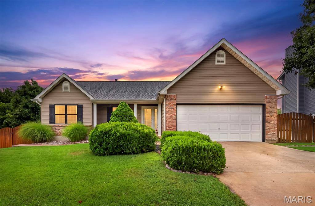 2 Moonstone CT, O'fallon, MO 63366