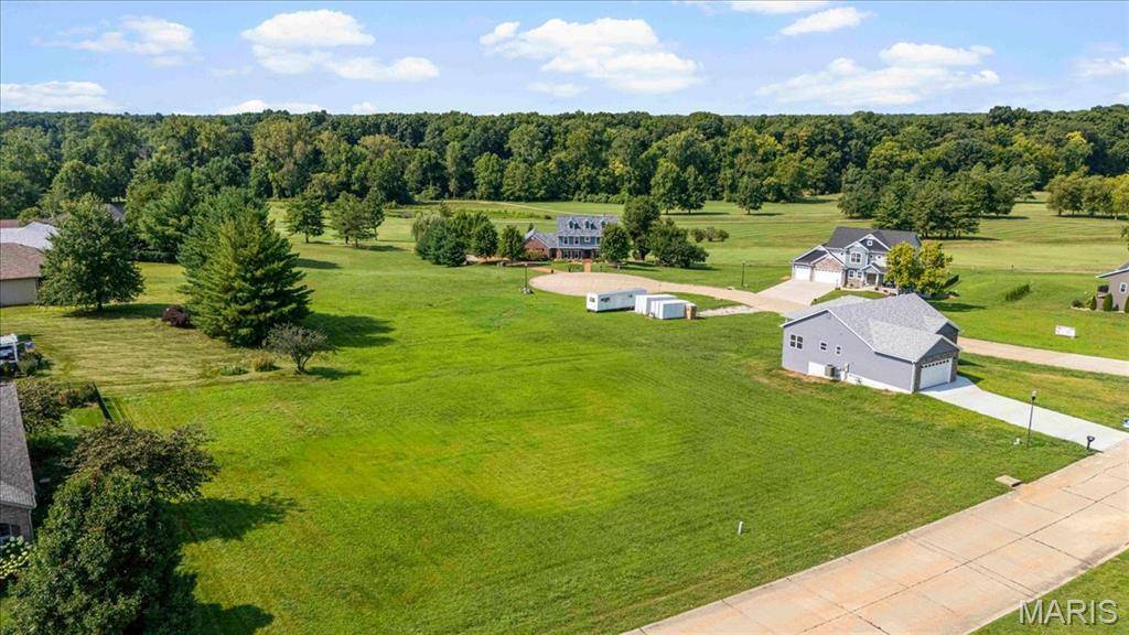 118 Woodland Hills DR, Alton, IL 62002
