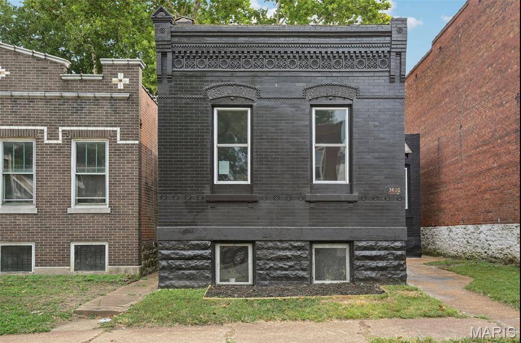 3830 Ohio AVE, St Louis, MO 63118
