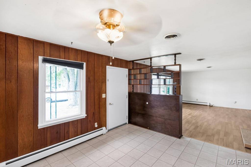 383 Vernon ST, Sullivan, MO 63080