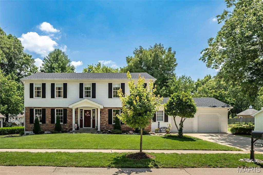 14246 Cypress Hill DR, Chesterfield, MO 63017