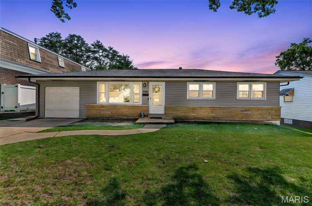 3834 Primm ST, St Louis, MO 63123
