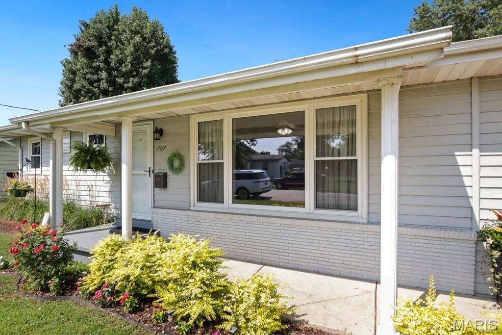 707 S Seventh St, Owensville, MO 65066