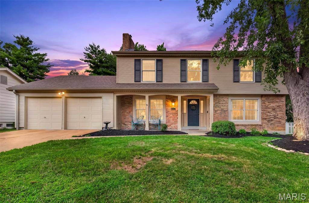 15571 Rose Gate LN, Chesterfield, MO 63017