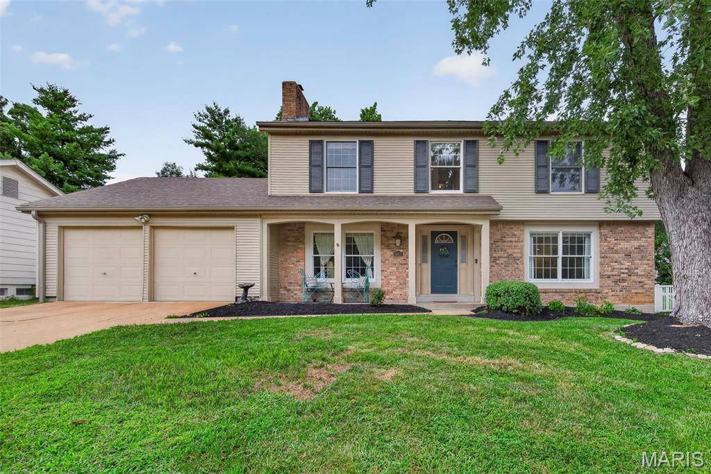 15571 Rose Gate LN, Chesterfield, MO 63017