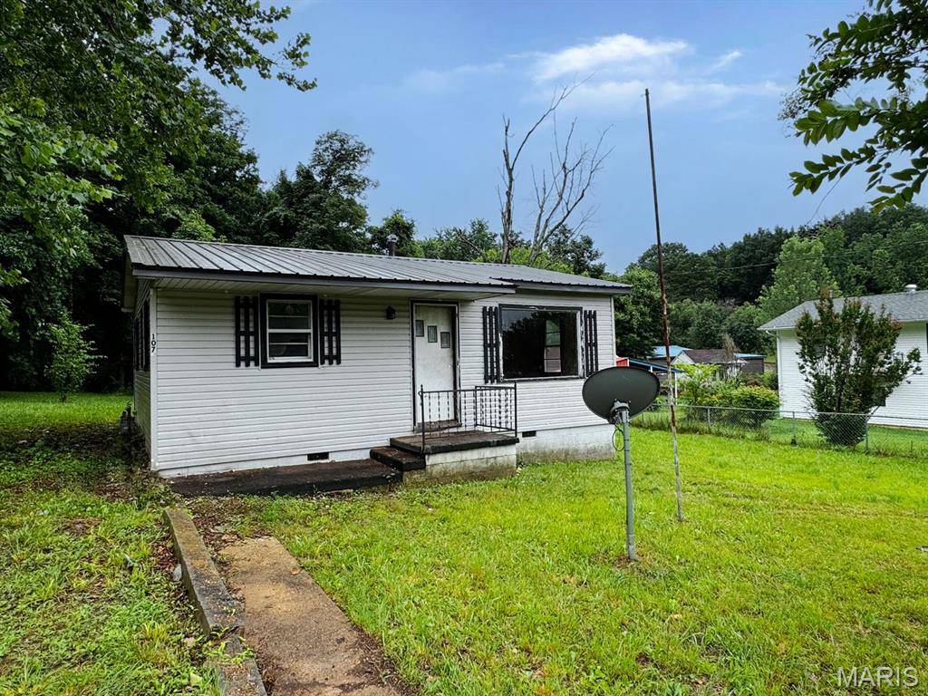 107 Plum ST, Greenville, MO 63944