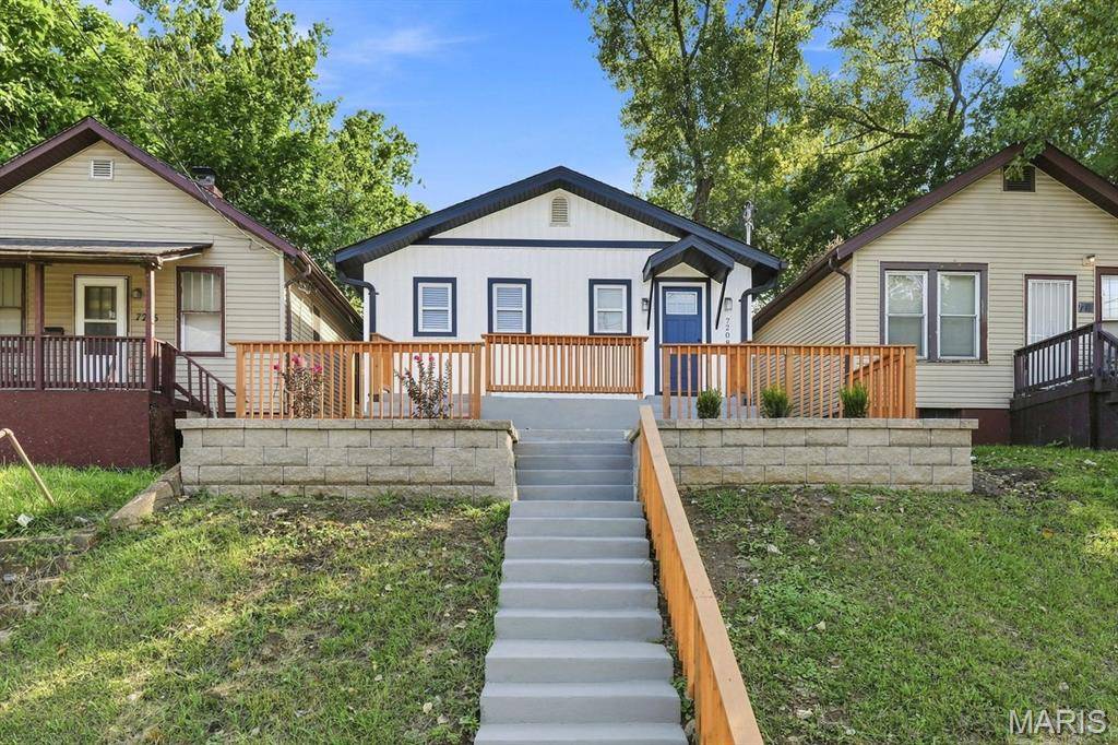 7208 Page AVE, Pagedale, MO 63133