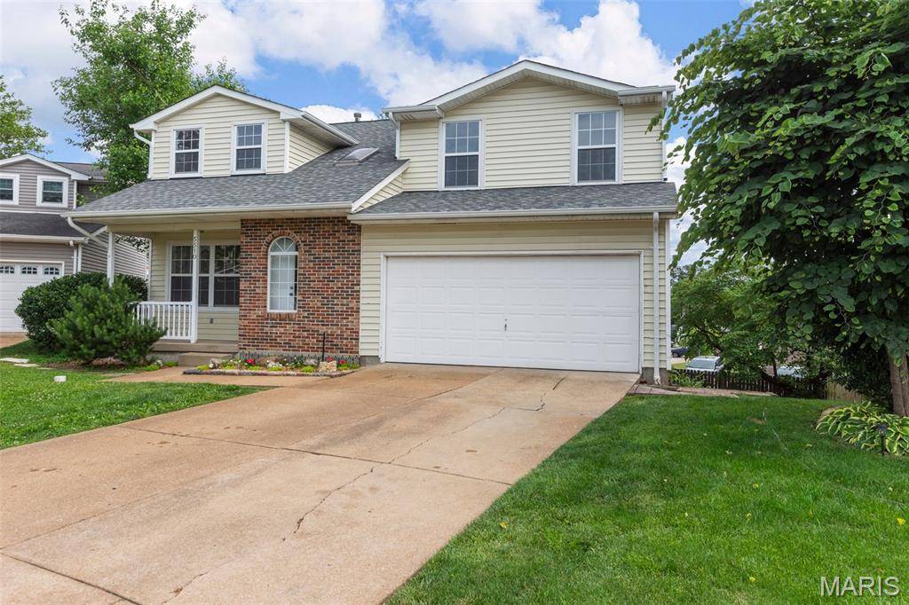 5510 Hennessey CT, St Louis, MO 63139