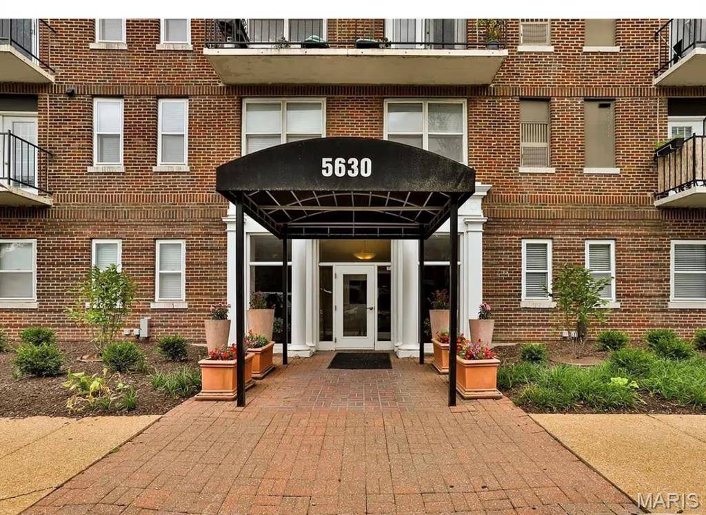 5630 Pershing AVE #10, St Louis, MO 63112
