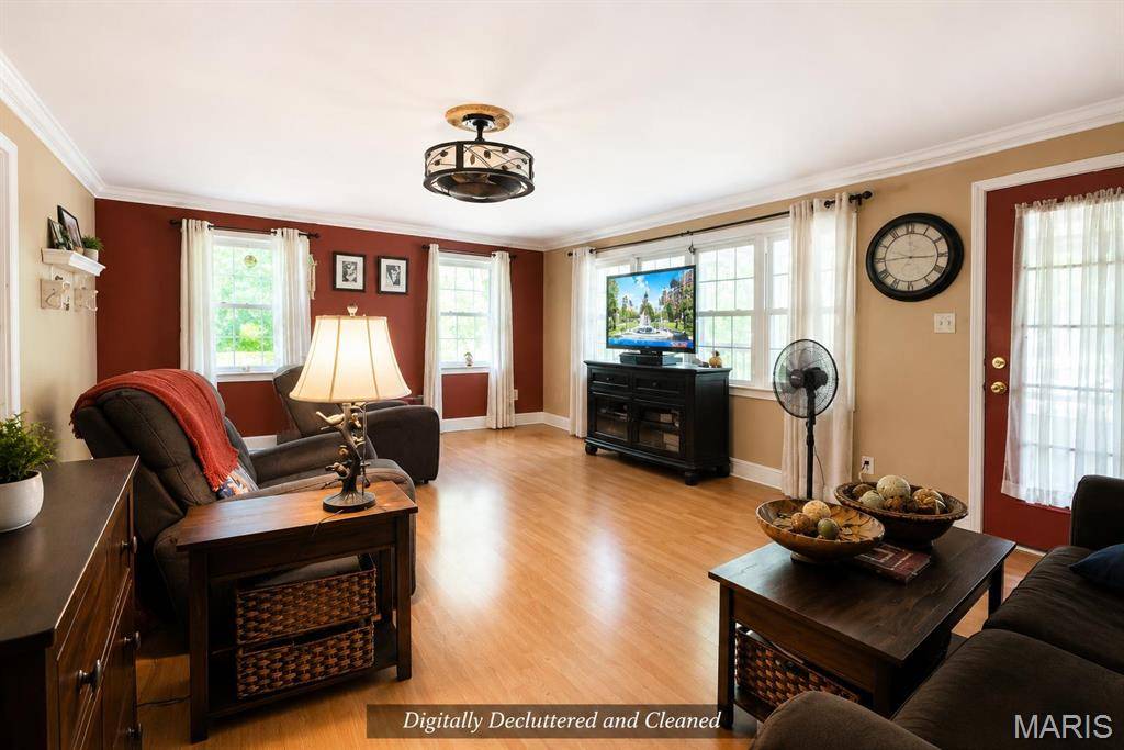 38 Woodside DR, Belleville, IL 62223