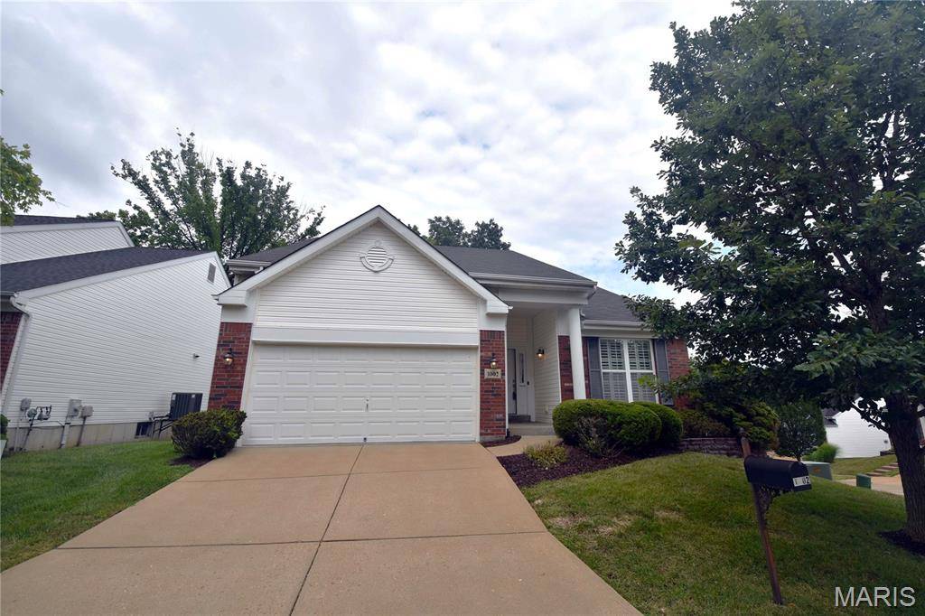 1002 Shire LN, Eureka, MO 63025