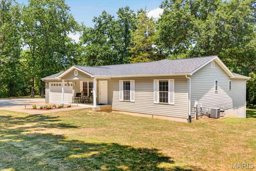 5572 Timberline CIR, Hillsboro, MO 63050