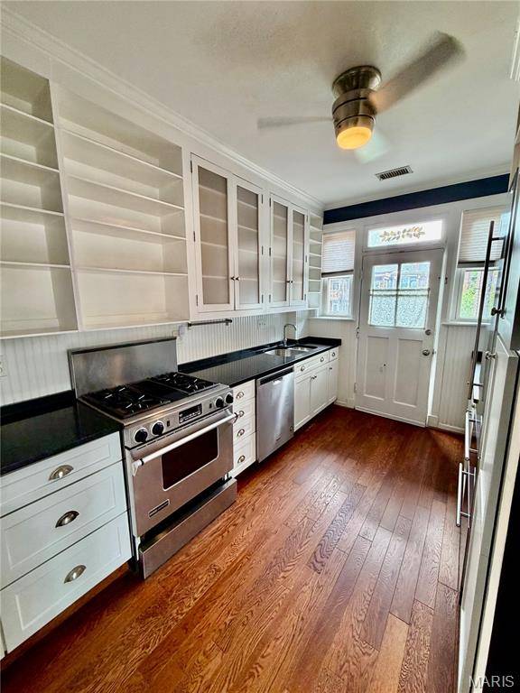 6314 S Rosebury AVE #3W, Clayton, MO 63105