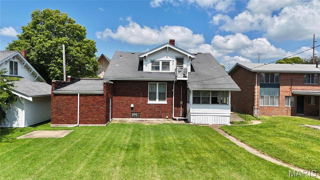 308 W Clay ST, Collinsville, IL 62234