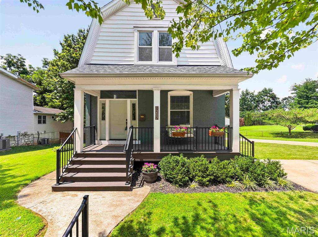 1207 Sunset AVE, Richmond Heights, MO 63117