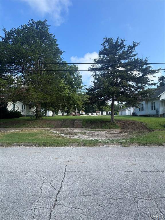 509 E Main ST, Sparta, IL 62286