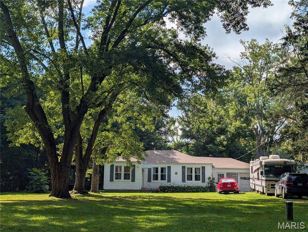 7688 Hollow DR, Cedar Hill, MO 63016