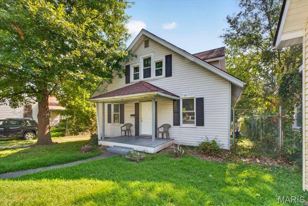 438 N 5th ST, Belleville, IL 62220