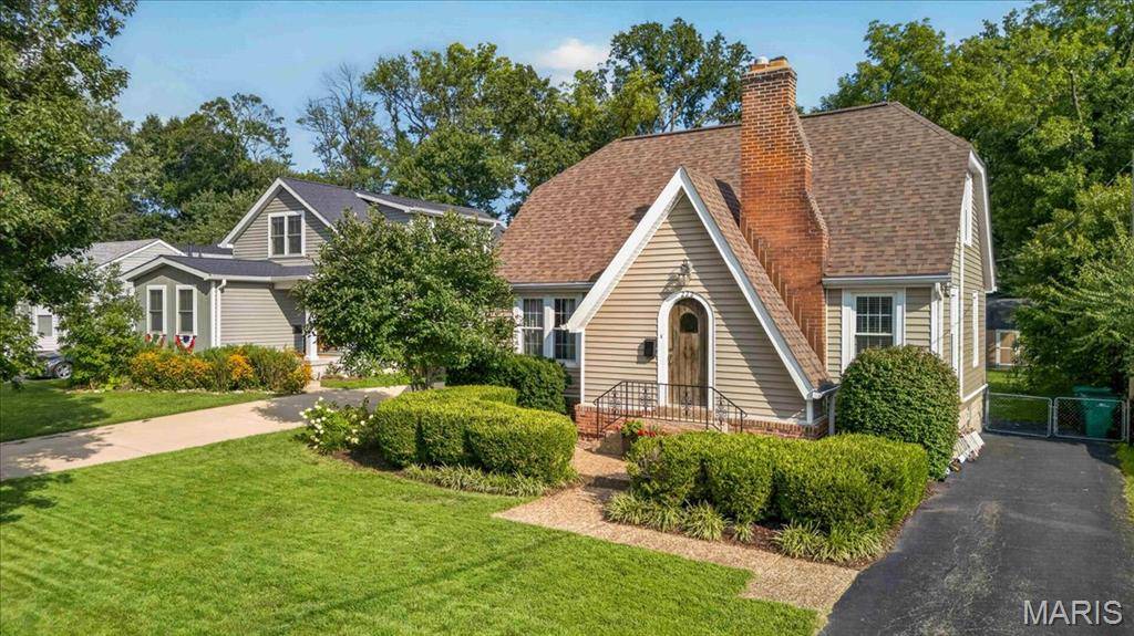 222 Central AVE, Webster Groves, MO 63119