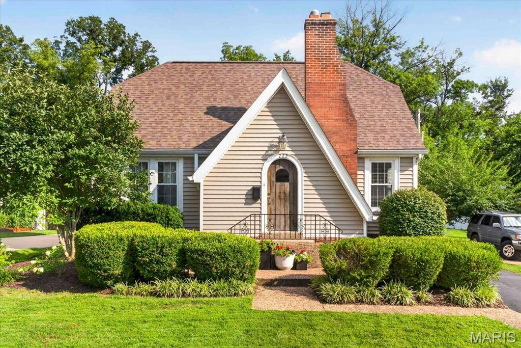 222 Central AVE, Webster Groves, MO 63119