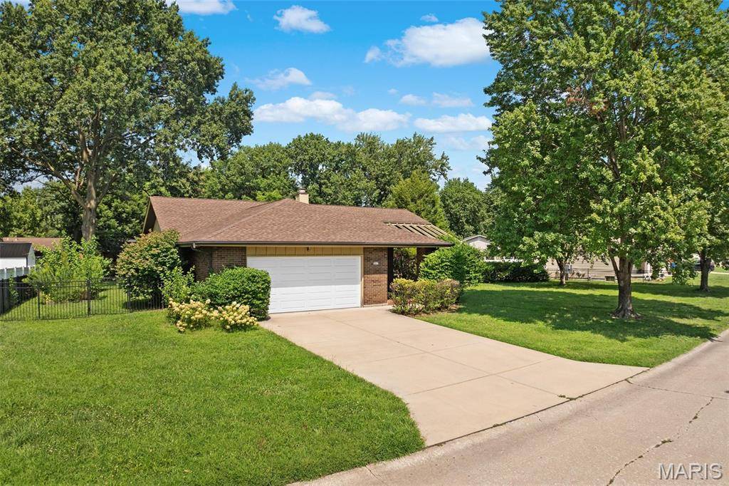 3317 Princeton DR, Granite City, IL 62040