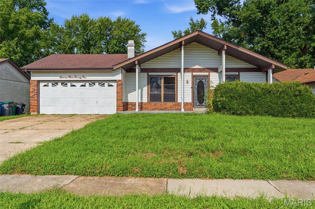 11321 Aspen Woods DR, St Louis, MO 63138