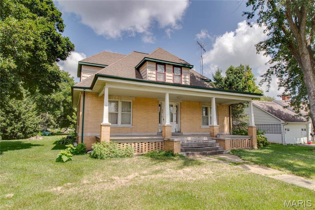 607 Walnut ST, Greenfield, IL 62044