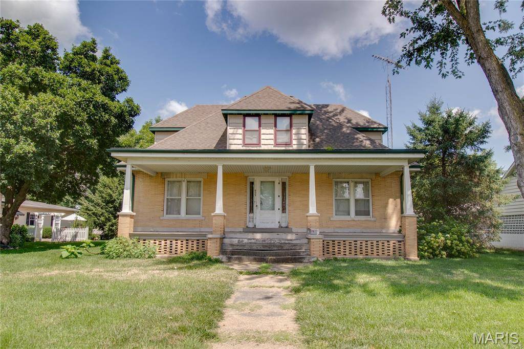 607 Walnut ST, Greenfield, IL 62044