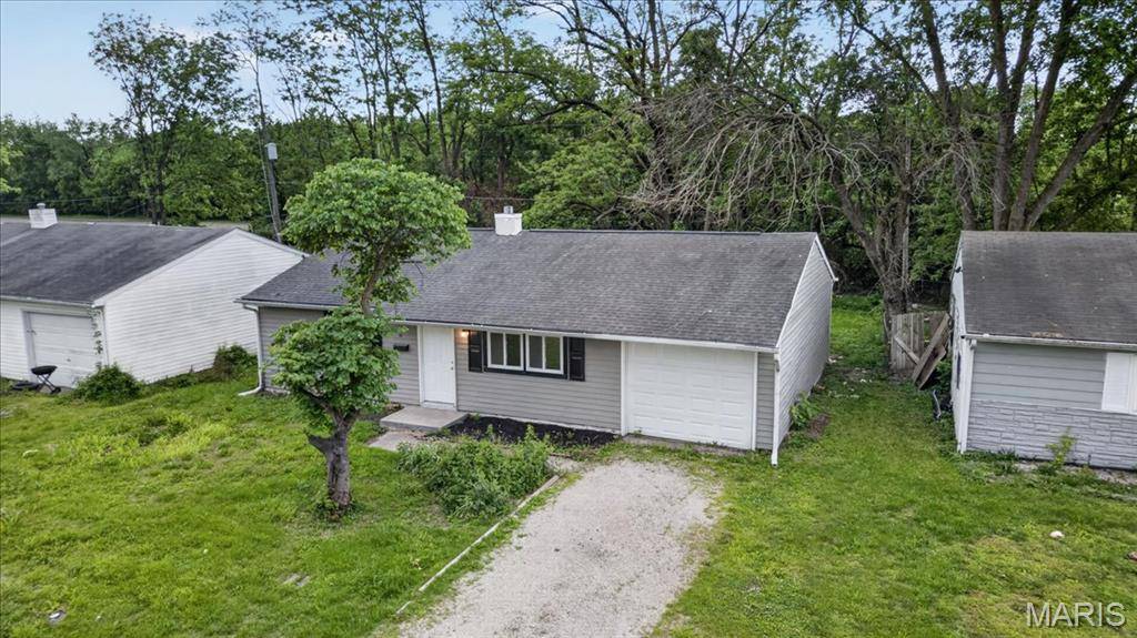 36 Saint Gregory DR, Cahokia, IL 62206