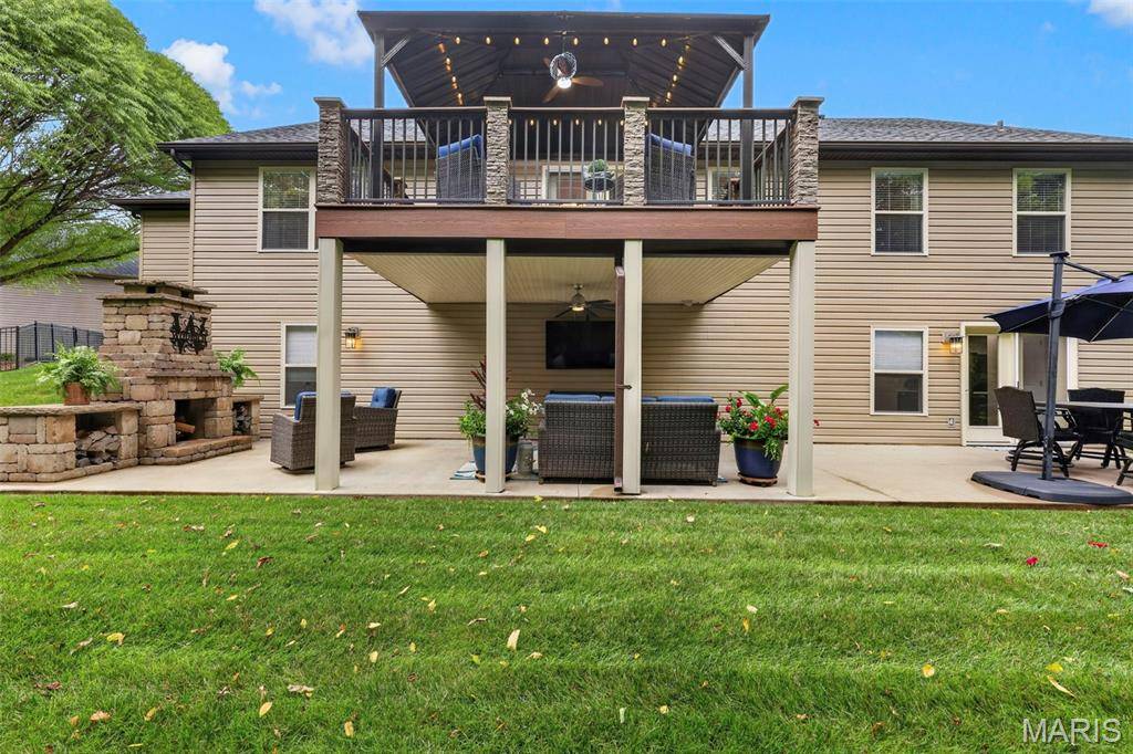 132 Miranda CT, Wentzville, MO 63385